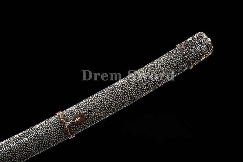 Tamahagane steel Gunto Sword Clay Tempered Full-Rayskin Saya Hazuya Polish