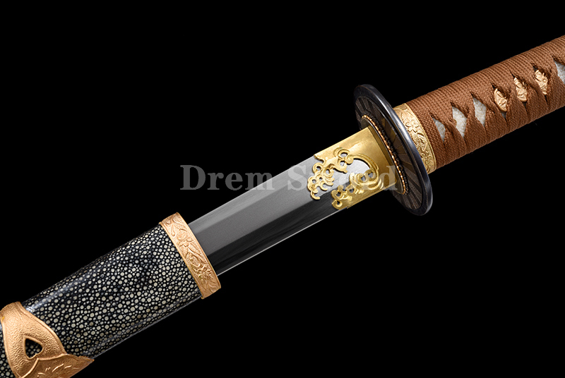 Gunto Tamahagane steel Sword Clay Tempered Full-Rayskin Saya Hazuya Polish