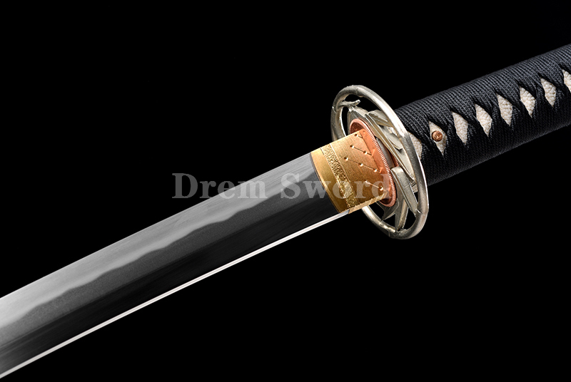 Tamahagane steel Clay Tempered Lamination Blade Katana Japanese samurai Sword Battle Ready sharp.