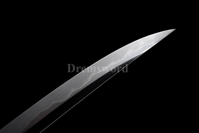 Kanmuri-otoshi Tamahagane Lamination steel Clay Tempered wakizashi Japanese samurai Sword choji hamon.