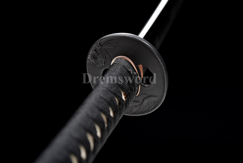 Tamahagane steel choji hamon Clay Tempered Lamination Katana Japanese samurai Sword iron tsuba.