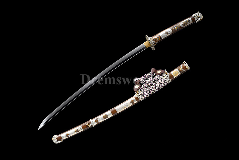 Japanese Tachi Sword Clay Tempered Folded Steel hazuya Abrasive real suguha hamon Full Tang Sharp Blade hand carved brass tsuka and saya.