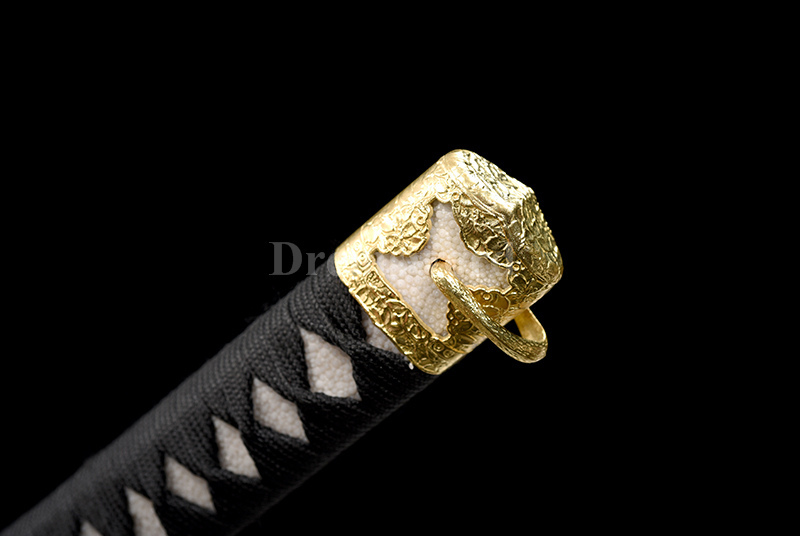 handmade Clay Tempered damascus folded steel tachi Japanese samurai Sword fully hand polished.