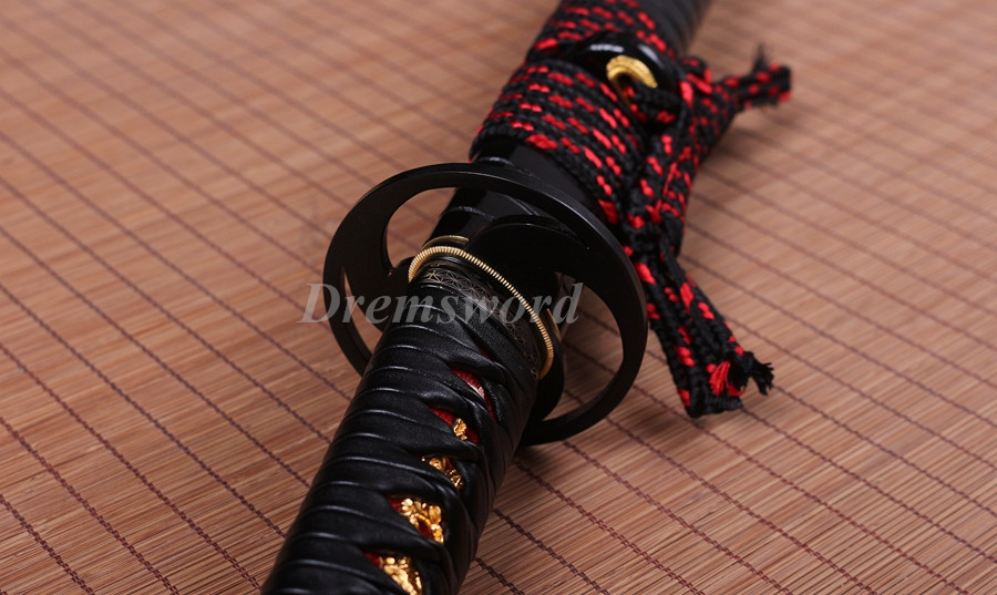 Handmade 9260 spring steel Kogarasu-Maru razor sharp katana japanese samurai sword full tang battle ready.