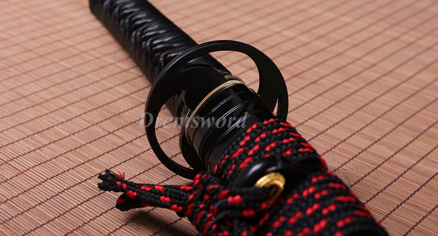 Handmade 9260 spring steel Kogarasu-Maru razor sharp katana japanese samurai sword full tang battle ready.