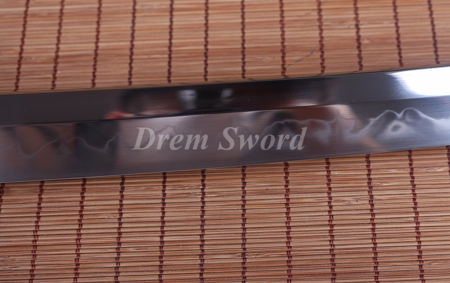 High quality Clay tempered katana sword Choji hamon T10 steel japanese samurai sword full tang sharp battle ready.