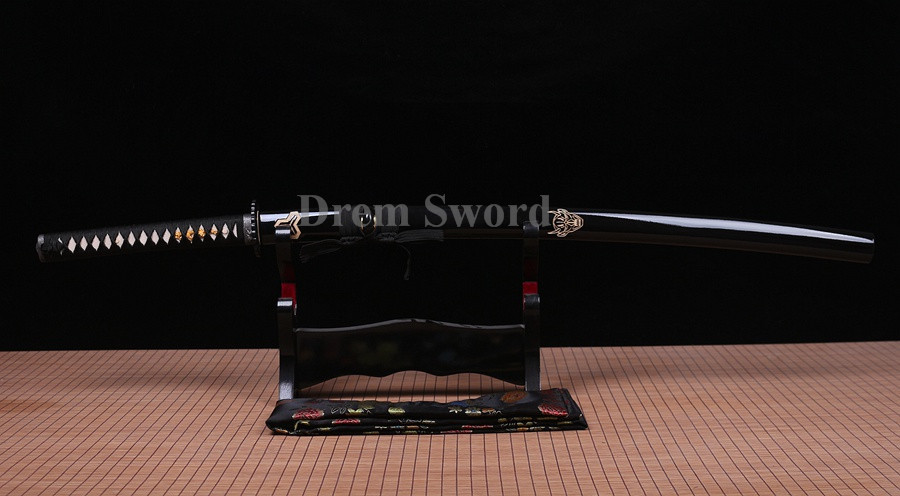 Clay tempered katana sword T10 steel handmade japanese samurai sword full tang sharp battle ready.