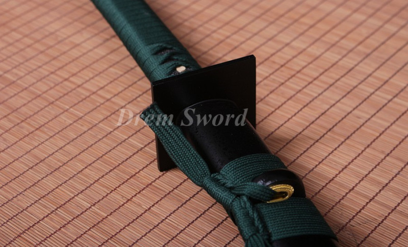 Clay tempered T10 steel handmade katana japanese samurai sword full tang sharp battle ready.
