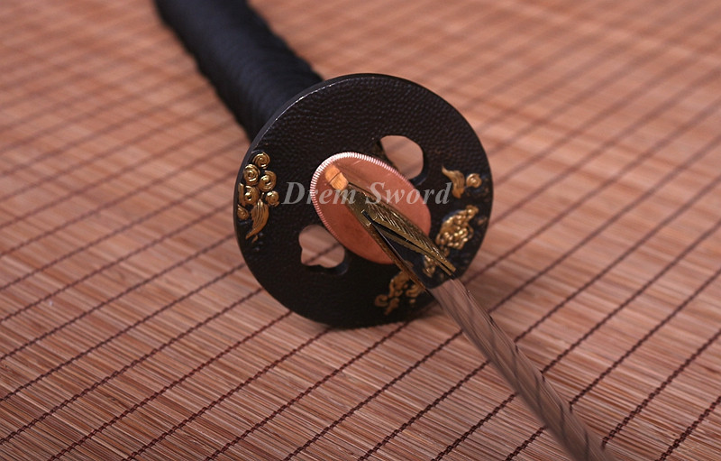 High quality Shihozume Clay Tempered Lamination Blade Japanese samurai Katana Sword Battle Ready sharp.Drem7011
