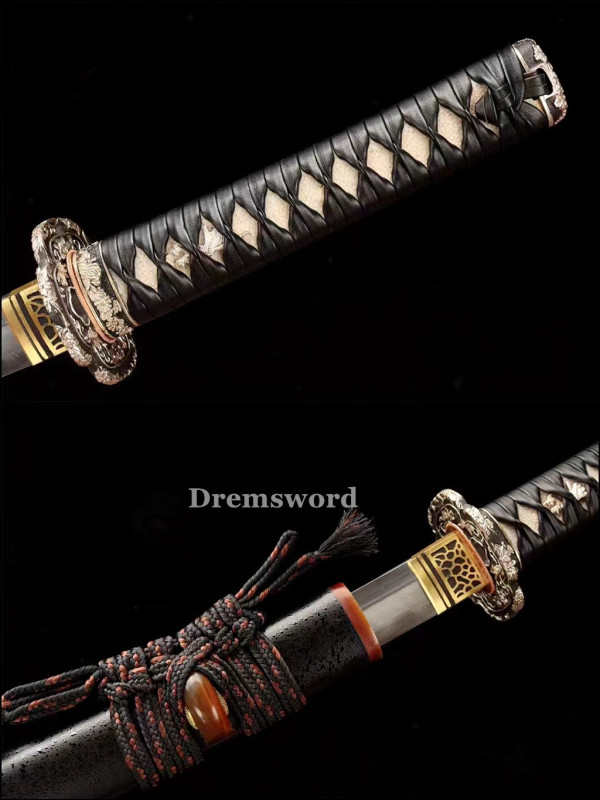 Folded Steel Clay Tempered Wakizashi Japanese Samurai Sword Real sharp full tang Drem772.