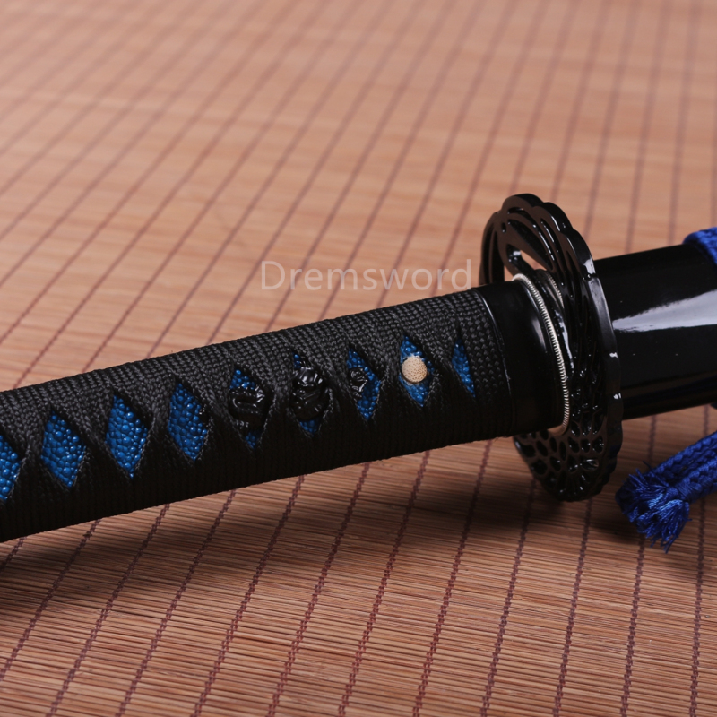 High quality 1095 High Carbon Steel Japanese Samurai Katana Full Tang Real Sword Balck Saya Drem274.