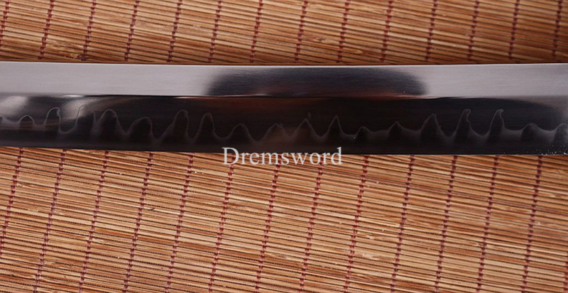 T10 Steel Clay Tempered Japanese Samurai Katana Sword Hand Polishing Sharp Blade Shinogi Zukuri full tang Sharp Red.