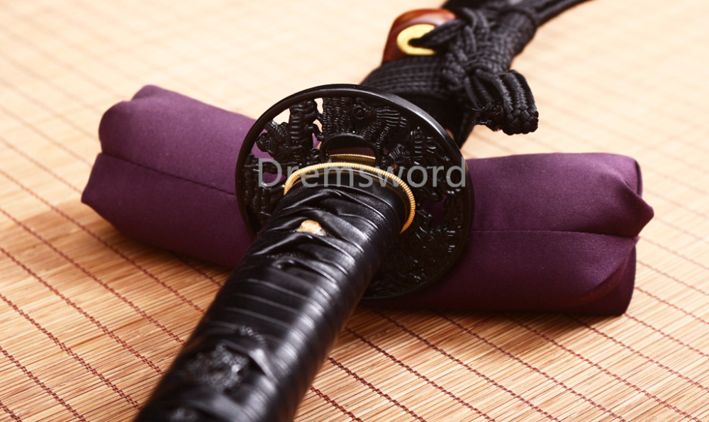 40.6" Damascus Folded Steel Katana Japanese Samurai Sword Red Blade Ox Horn Saya Shinogi Zukuri real sharp sword.
