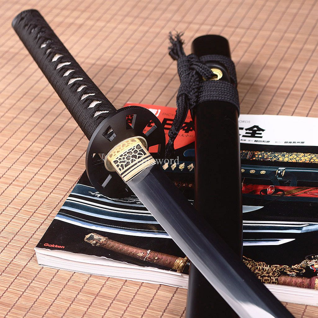 Handmade L6 Clay tempered steel Katana Japanese Samurai Sword Battle Ready Sharp Shinogi-Zukuri Black