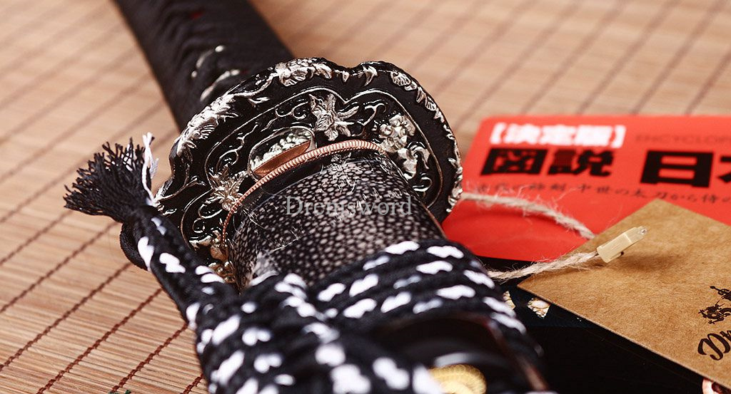 Honsanmai Clay Tempered Katana Japanese Samurai Sword Battle Ready Sharp Rayskin Shinogi-Zukuri black