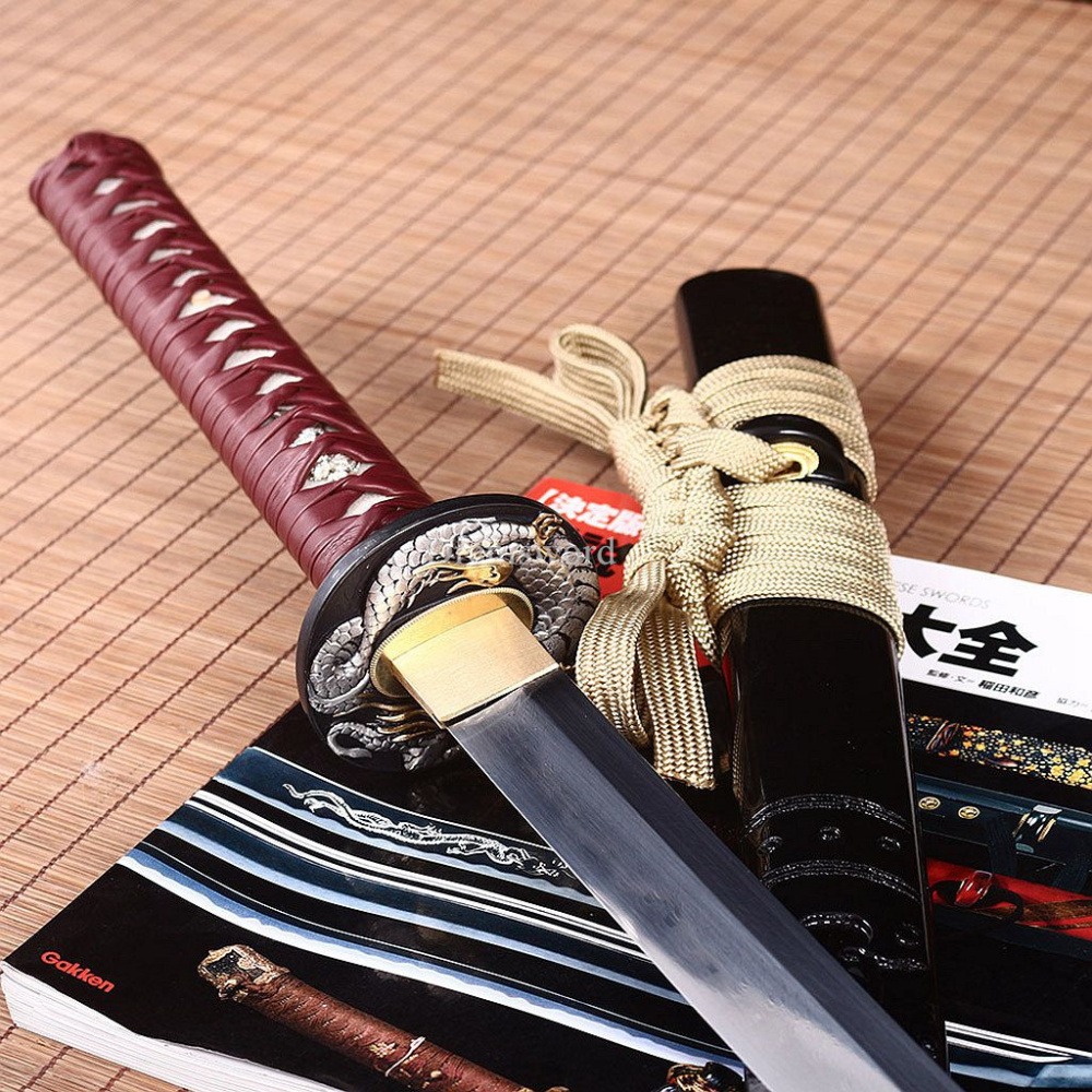 Handmade Folded Steel Clay Tempered Katana Japanese Samurai Sword Battle Ready Shinogi-Zukuri Black