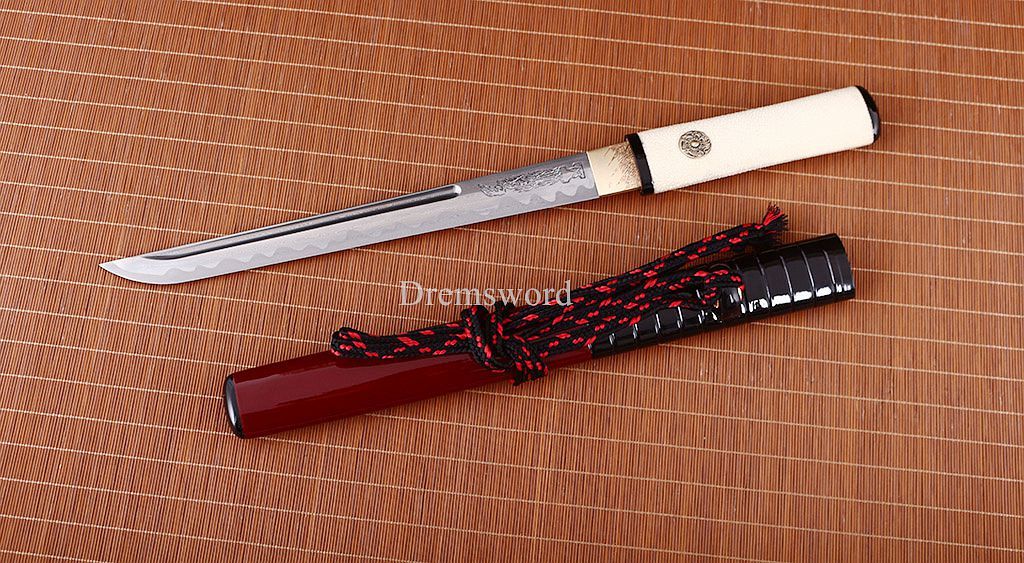 Handmade Damascus Folded Steel Tanto Japanese Short Sword Sharp Ox Horn Saya Shinogi-Zukuri Black