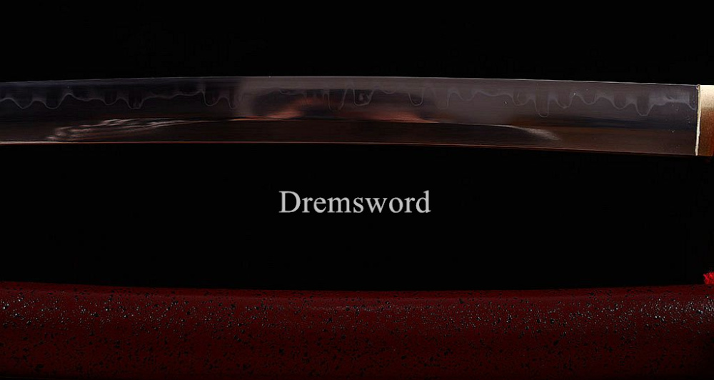 T10 Steel Clay Tempered Japanese Samurai Katana Sword Hand Polishing Sharp Blade Shinogi Zukuri Full Tang Sharp Red.