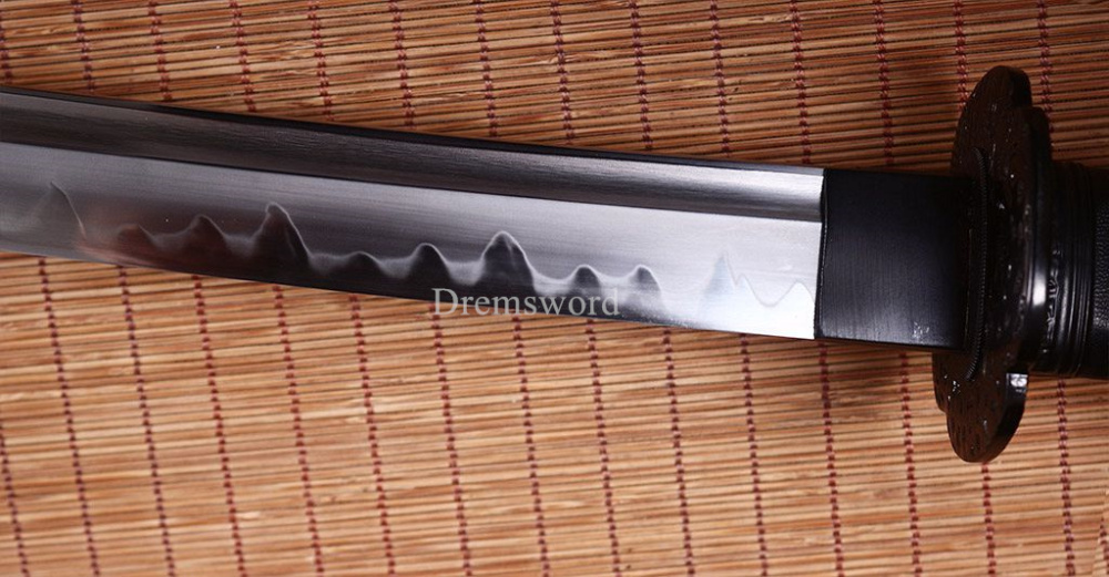 Handmade T10 Steel ClayTempered Katana Japanese Samurai Sharp Functional Sword Shinogi Zukuri Full Tang Green Black.