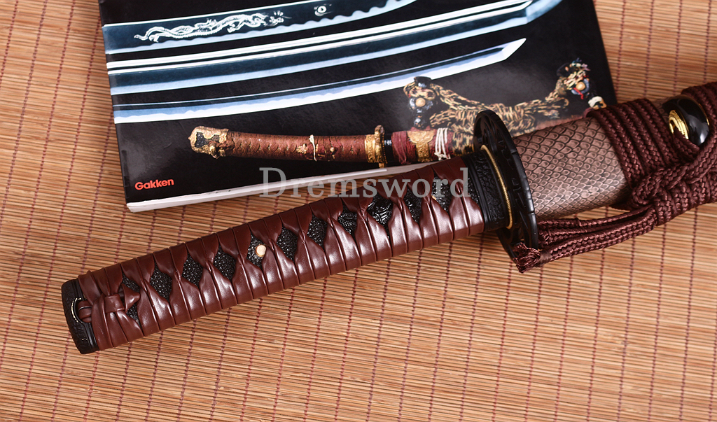 T10 Steel Clay Tempered Wakizashi Japanese Samurai Battle Sword Real Hamon Brown Shinogi Zukuri Full Tang