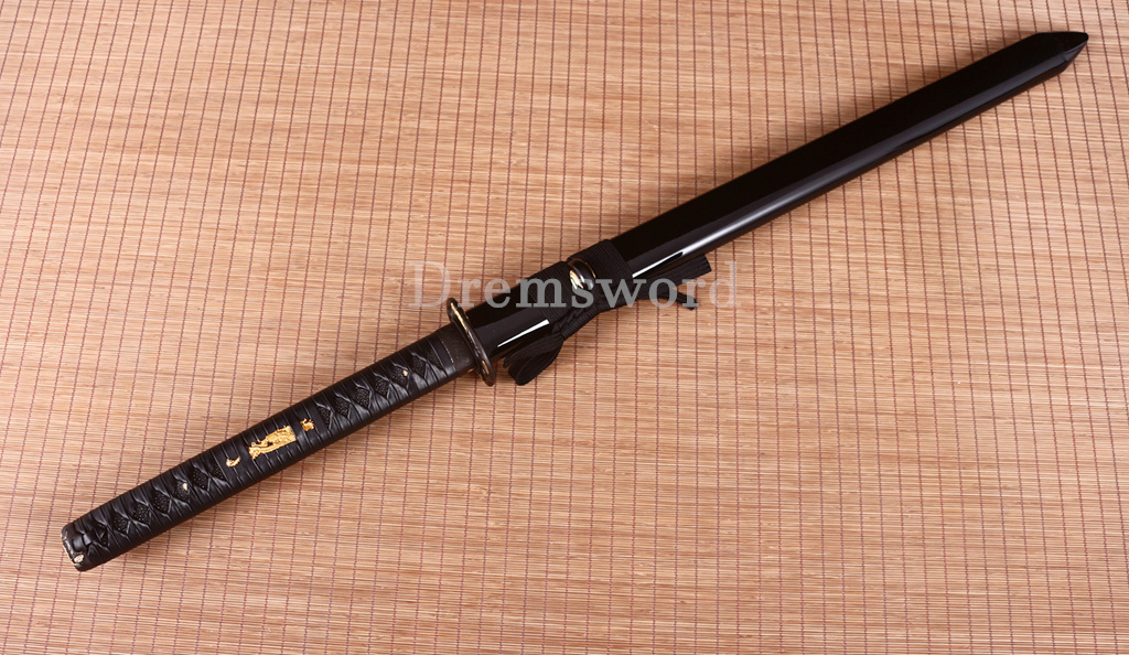 T10 Steel Clay Tempered Ninjato Japanese Ninja Chokutō Sword KAMASU Kissaki Shinogi Zukuri Full Tang Black.