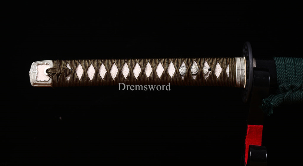 T10 Steel Clay Tempered Choji Hamon Blade Japanese Tachi Smurai Sword Real Sharp Shinogi Zukuri Full Tang Black.