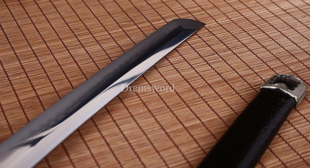 T10 Steel Clay Tempered Choji Hamon Blade Japanese Tachi Smurai Sword Real Sharp Shinogi Zukuri Full Tang Black.