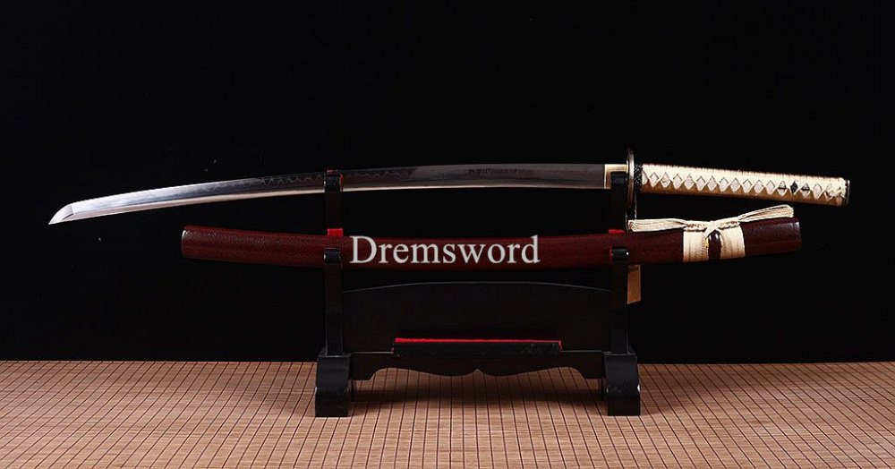 T10 Steel Clay Tempered Japanese Samurai Katana Sword Hand Polishing Sharp Blade Shinogi Zukuri Full Tang Sharp Red.