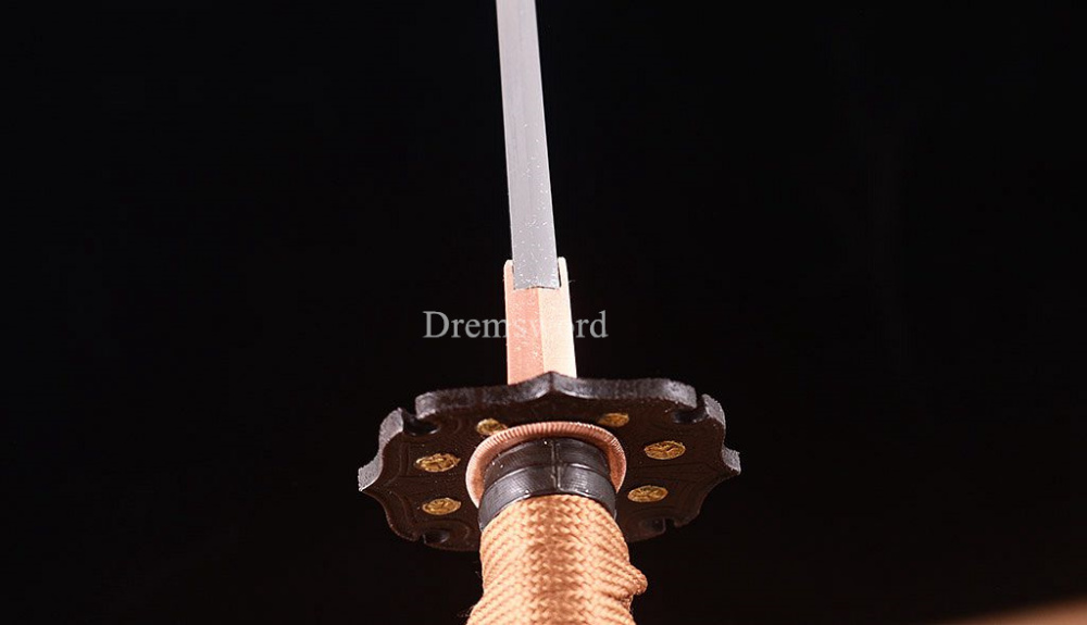 Handmade 9260 Spring Steel Katana Japanese Samurai Real Sword Battle Ready Gold KOGARASU-MARU ZUKURI