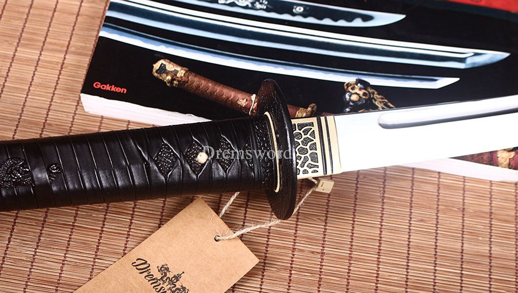 Handmade 9260 Spring Steel KO Katana Japanese Samurai Real Sword Battle Ready Shinogi-Zukuri Black