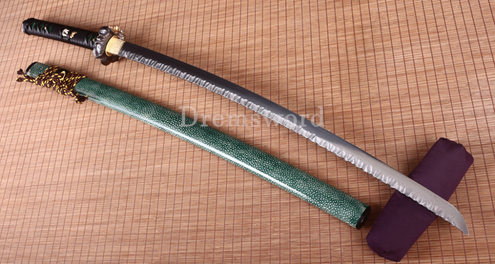 Damascus Folded Steel Katana Hammered Patter Japanese Samurai Sword Rayskin Saya Shinogi Zukuri Real Sharp Sword Green And Black