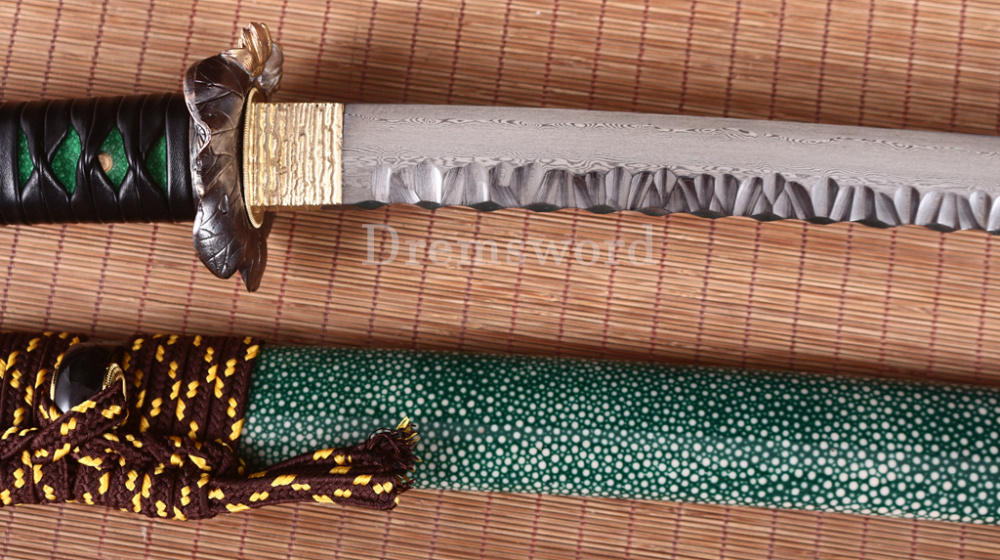 Damascus Folded Steel Katana Hammered Patter Japanese Samurai Sword Rayskin Saya Shinogi Zukuri Real Sharp Sword Green And Black