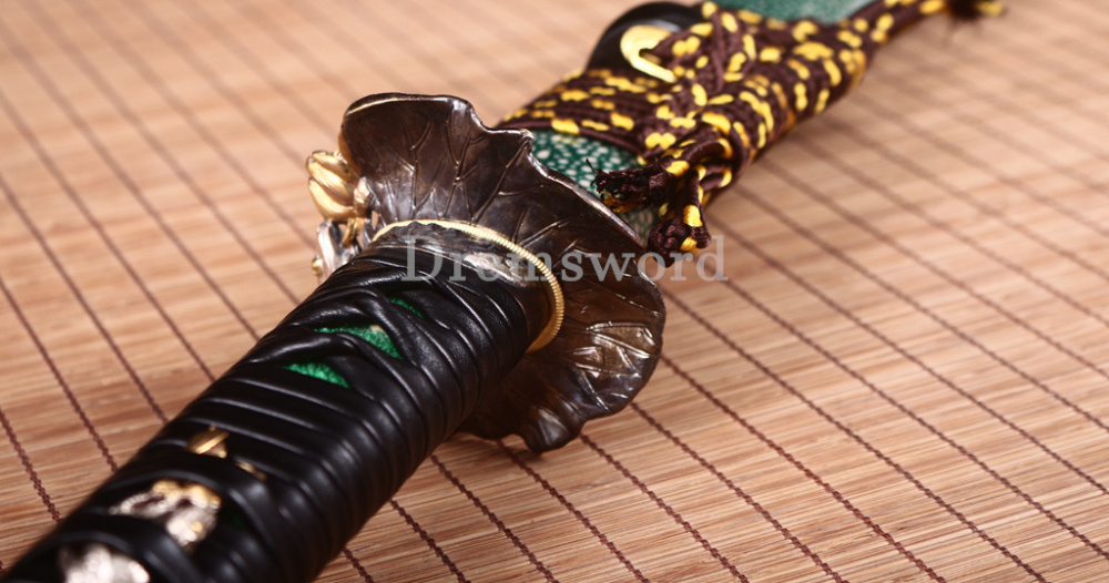 Damascus Folded Steel Katana Hammered Patter Japanese Samurai Sword Rayskin Saya Shinogi Zukuri Real Sharp Sword Green And Black