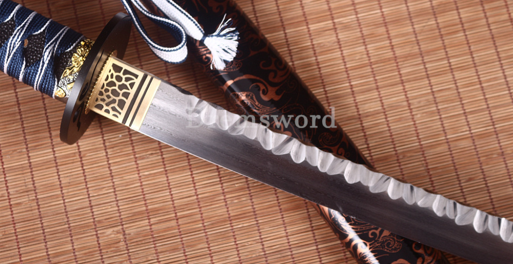 Damascus Folded Steel Hand Hammering Pattern Blade Katana Japanese Samurai Sword Shinogi Zukuri Real Sharp Sword Brown
