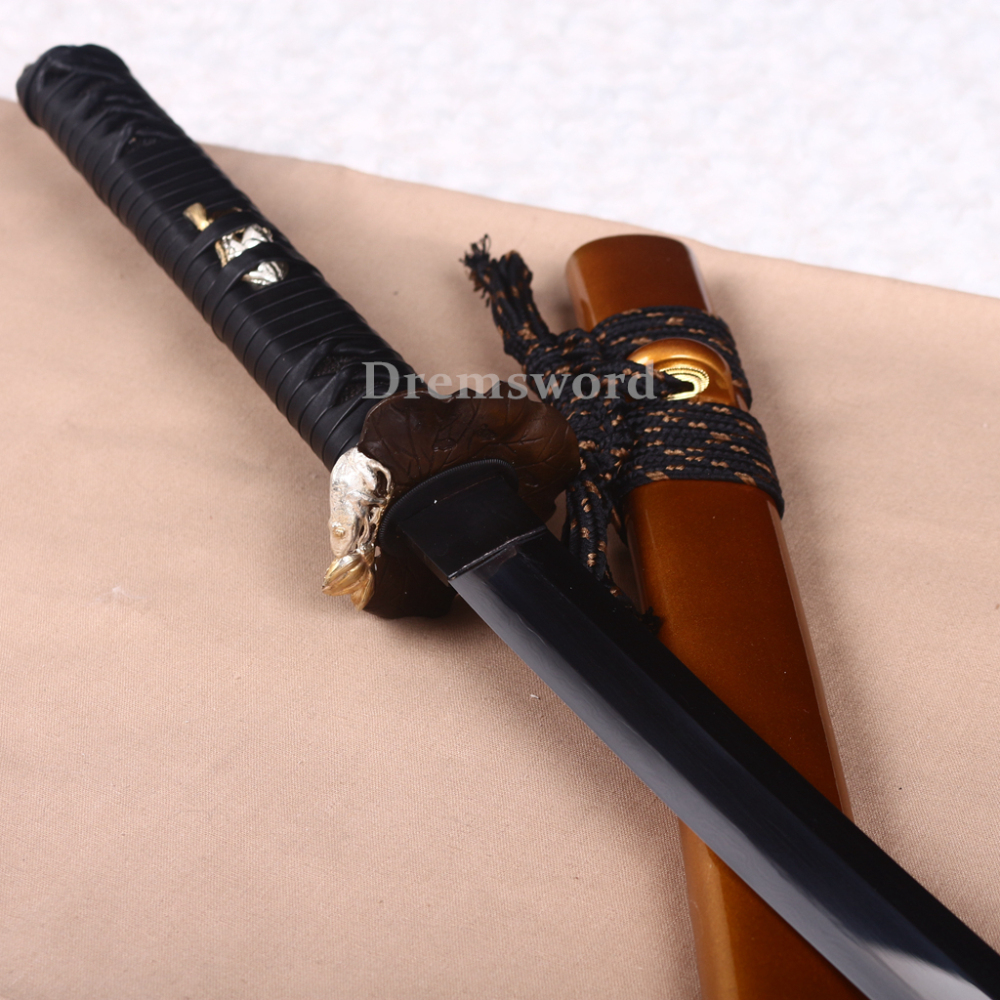 Clay Tempered Honsanmai Steel Katana Japanese Samurai Sword O-Kissaki Sugu Hamon Shinogi-Zukuri Gold and Black