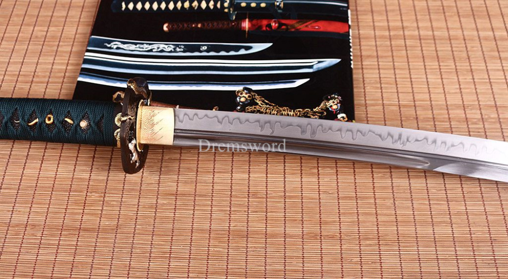 Hand Forge T10 Clay Tempered Steel Nagamaki Japanese Samurai Sword Battle Ready Shinogi Zukuri Full Tang Black And White