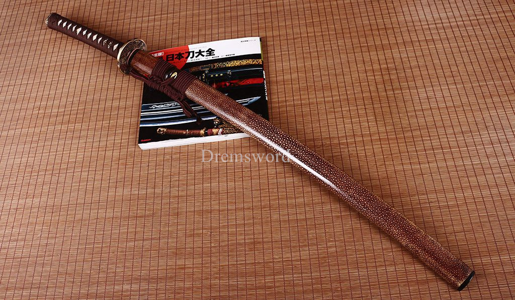 T10 Steel Clay Tempered Katana Japanese Samurai Real Sword Kogarasu-maru Zukuri Full Tang Brown