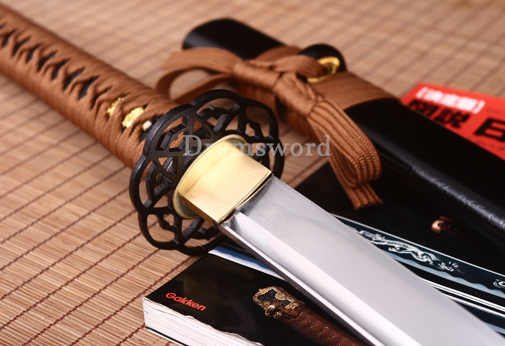 Handmade 9260 Spring Steel Katana Japanese Samurai Sword Full Tang for Practice SHINOGI-ZUKURI Black And Yellow