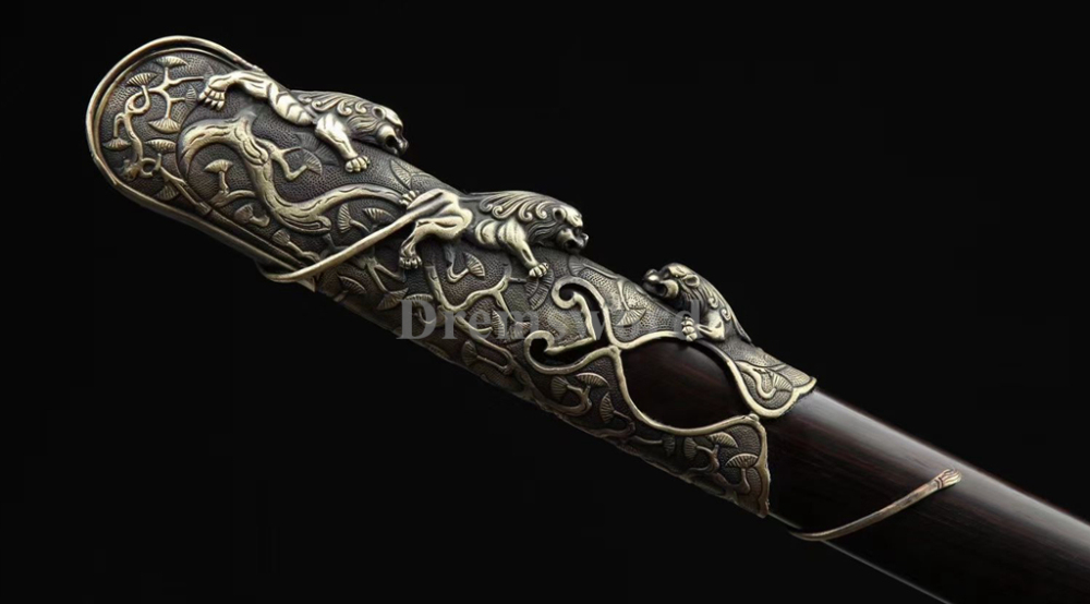 Battle Ready Abrasive Folded Steel Clay Tempered Japanese Saber Samurai Sword Shinogi-Zukuri Black