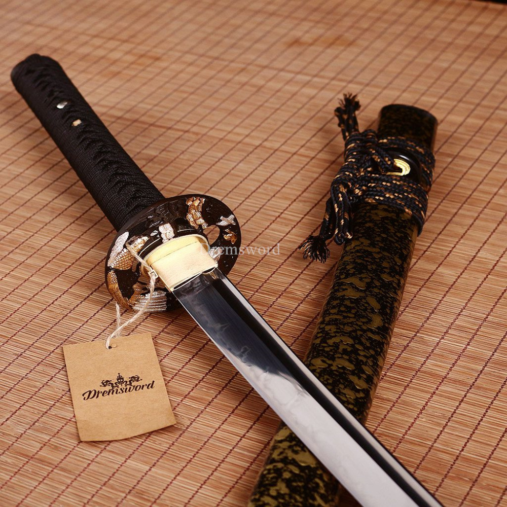 T10 Clay tempered steel Katana Japanese Blade Samurai Sword Hand Forge Full Tang Shinogi Zukuri Full Tang Black And Gold
