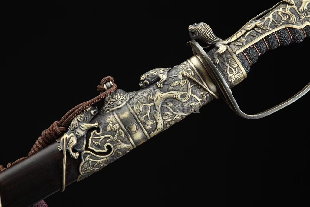 Battle Ready Abrasive Folded Steel Clay Tempered Japanese Saber Samurai Sword Shinogi-Zukuri Black