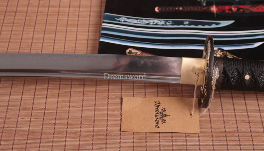 T10 Clay tempered steel Katana Japanese Blade Samurai Sword Hand Forge Full Tang Shinogi Zukuri Full Tang Black And Gold