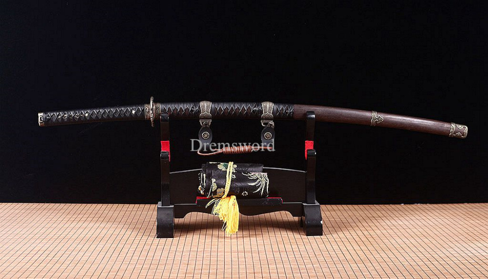 Battle Ready Tachi T10 Clay Tempered Japanese Samurai Katana Sword Real Hamon Shinogi Zukuri Full Tang  Sharp Brown.