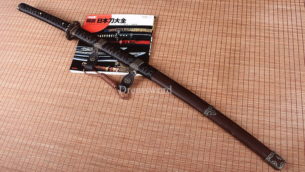Battle Ready Tachi T10 Clay Tempered Japanese Samurai Katana Sword Real Hamon Shinogi Zukuri Full Tang  Sharp Brown.