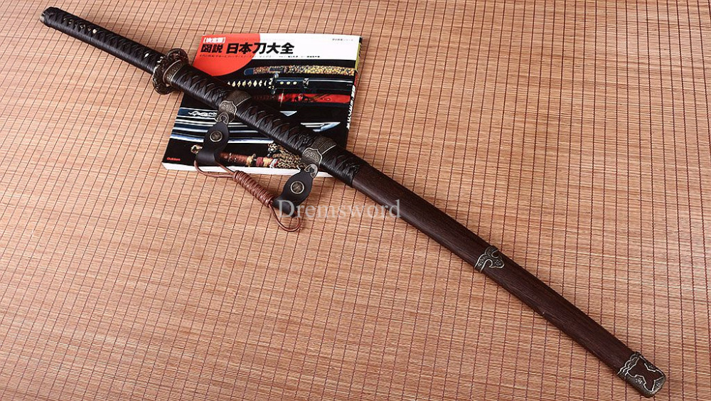 Battle Ready Tachi T10 Clay Tempered Japanese Samurai Katana Sword Real Hamon Shinogi Zukuri Full Tang  Sharp Brown.