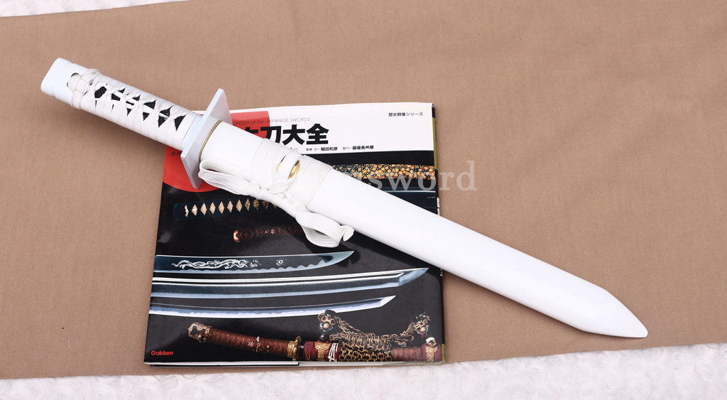 18.9 inch Handmade T10 Steel Clay Tempered black and white Ninjato Japanese Ninja Tanto Short Sword full tang battle ready sharp Real Hamon KAMASU-KISSAKI(straight）kiriha-ZUKURI