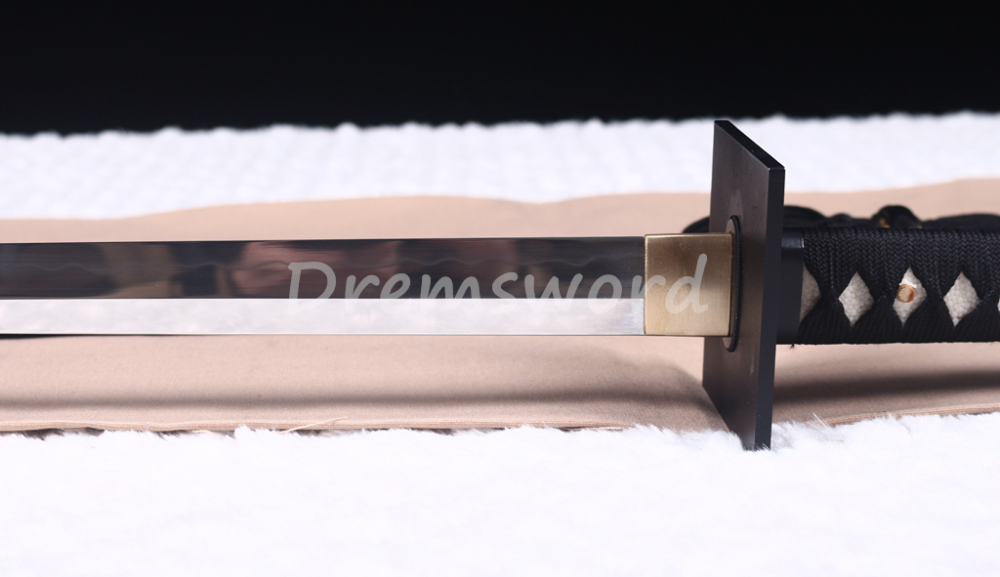 Handmade Clay tempered T10 Steel Japanese Samurai black and white ninjato Sword full tang ninja sword battle ready sharp KAMASU-KISSAKI(straight）kiriha-ZUKURI Real Hamon.