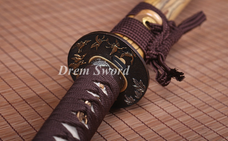High quality Clay tempered T10 steel japanese samurai katana sword CHOJI hamon full tang battle ready sharp Shinogi-Zukuri brown