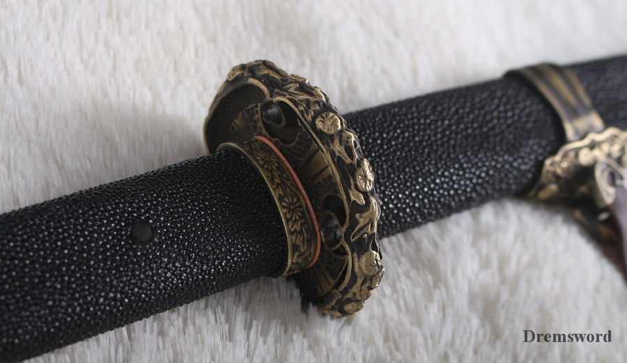 Top Quality Hand Forged Japanese Folded Steel Clay Tempered Blade Tachi sword Razor Sharp Shinogi-Zukuri Black
