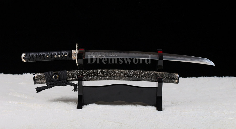 Hand forged clay tempered Folded Steel Hazuya Polish Japanese Samurai wakizashi Sword blossom engraved Razor Sharp SHINOGI-ZUKURI Black